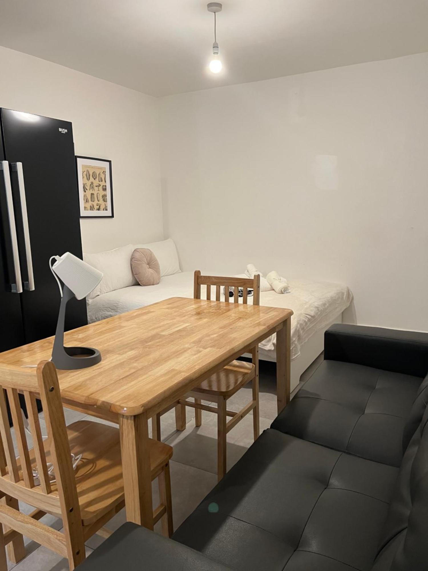 Lovely Double Rooms In Euston & Square In Central לונדון מראה חיצוני תמונה