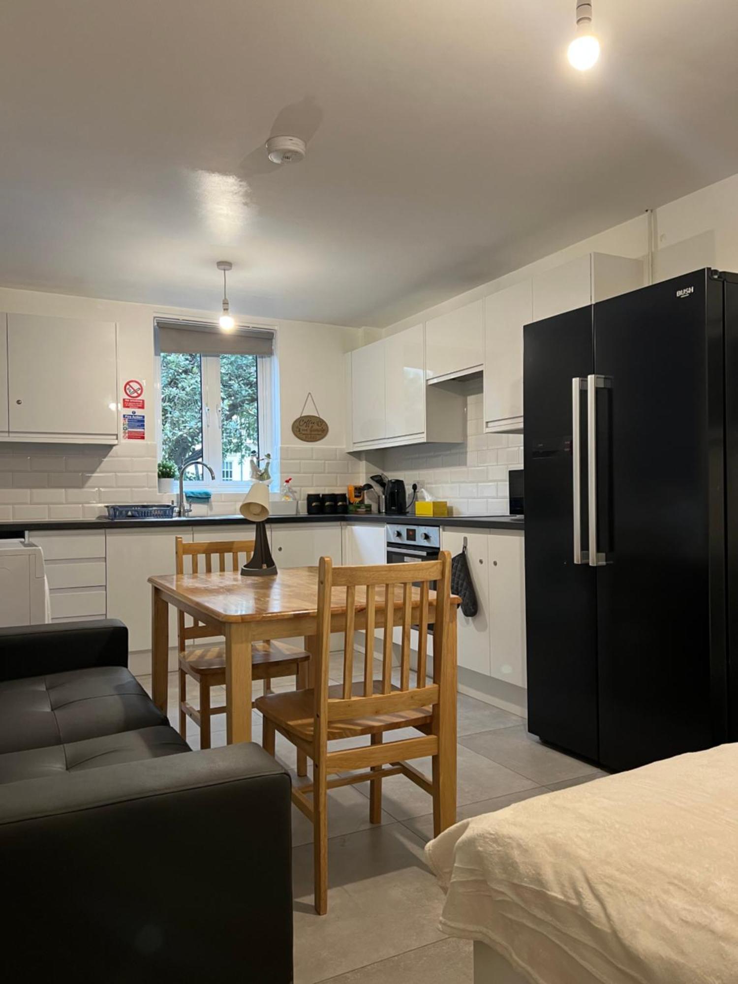 Lovely Double Rooms In Euston & Square In Central לונדון מראה חיצוני תמונה