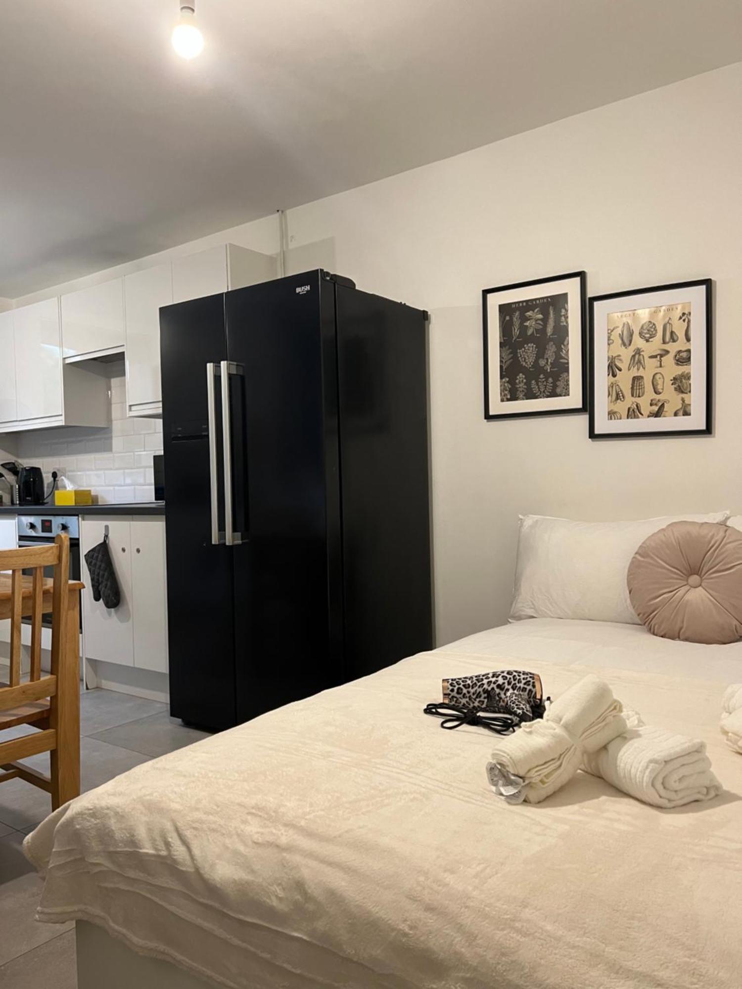 Lovely Double Rooms In Euston & Square In Central לונדון מראה חיצוני תמונה