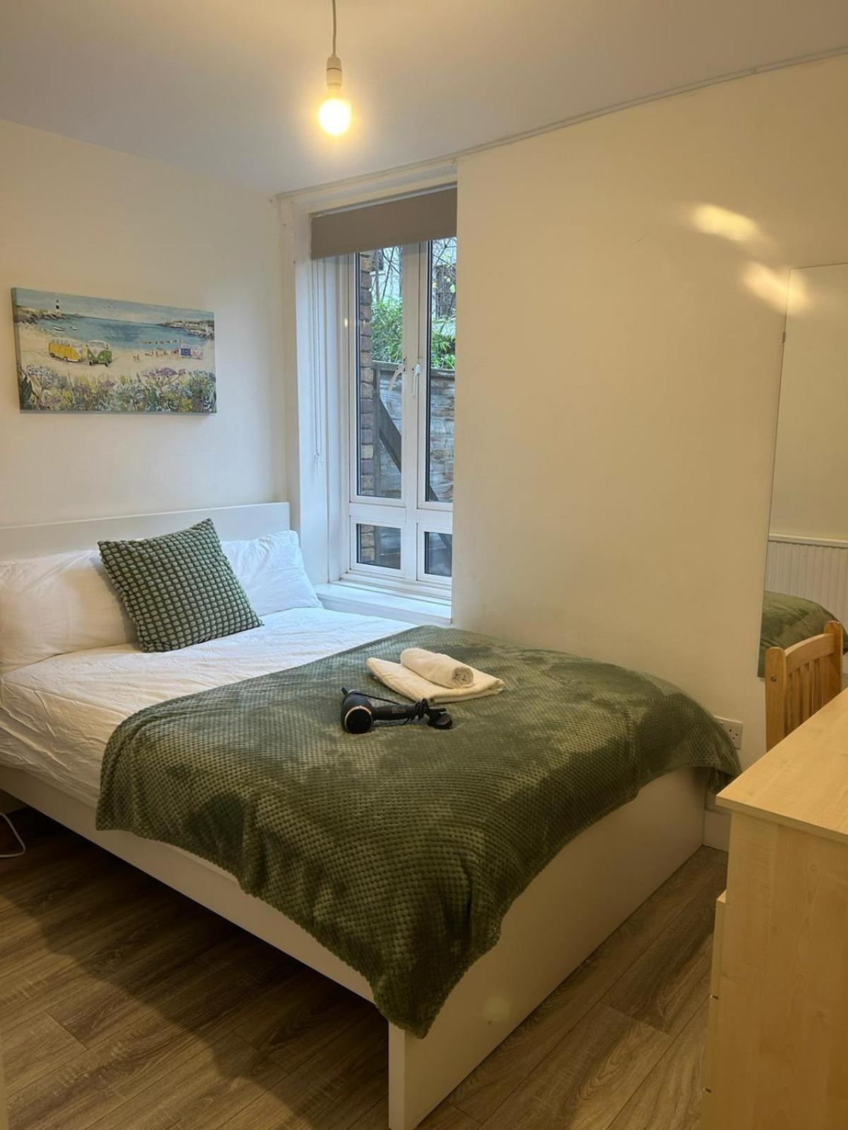 Lovely Double Rooms In Euston & Square In Central לונדון מראה חיצוני תמונה