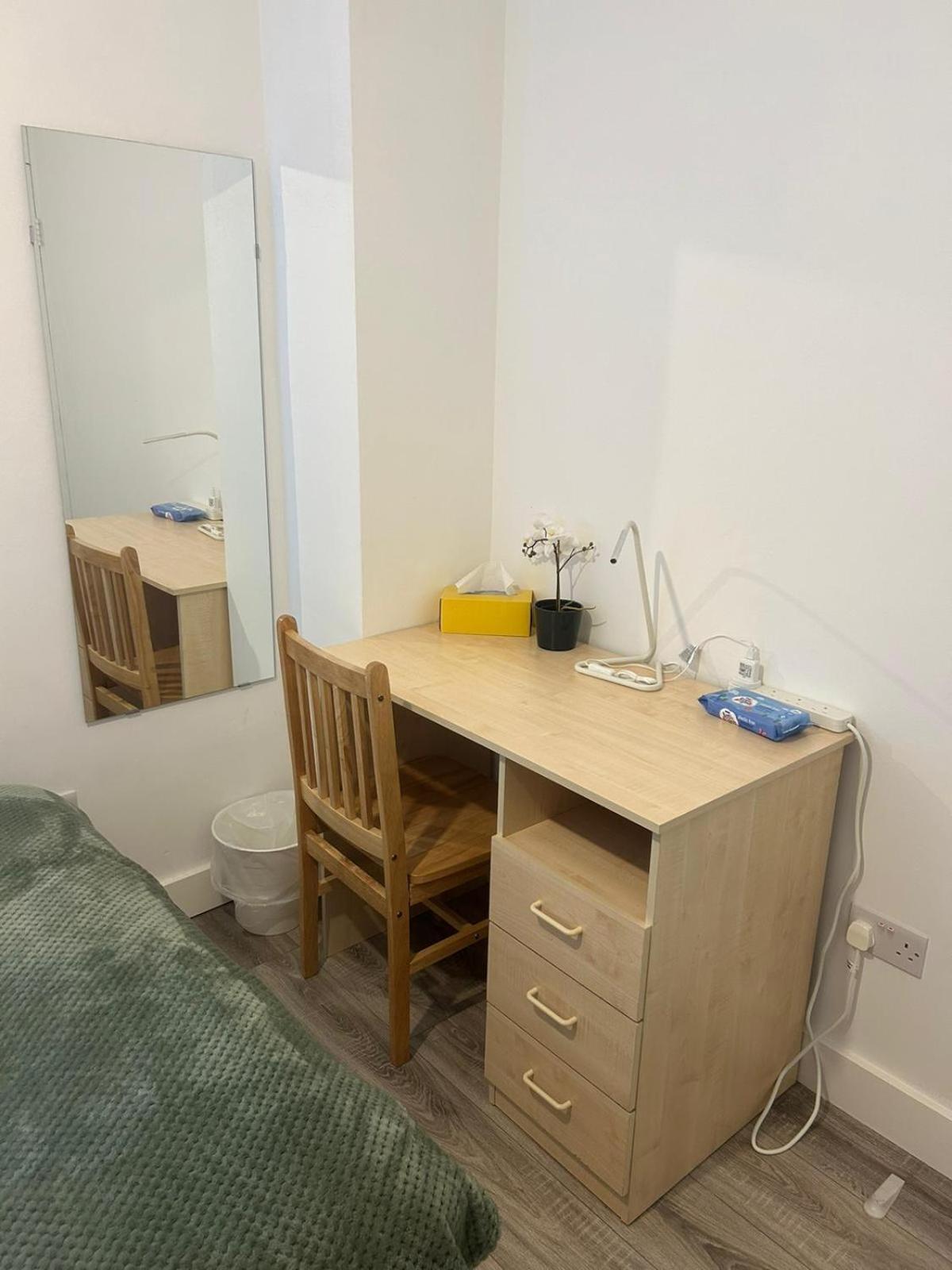 Lovely Double Rooms In Euston & Square In Central לונדון מראה חיצוני תמונה